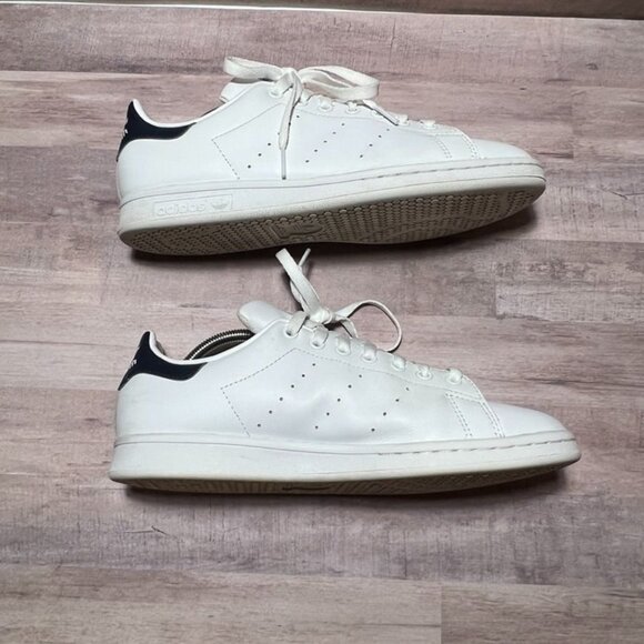 Adidas Stan Smith Mens Sneakers Size 9.5 Classic Minimalist Style - Picture 8 of 11
